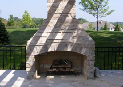 Fire Pits and Fireplaces - SigNature Landscaping