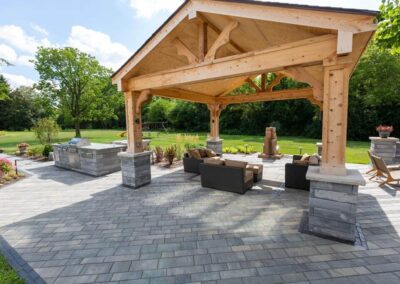 Islands and Kitchens - SigNature Landscaping