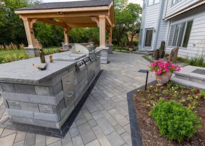 Islands and Kitchens - SigNature Landscaping