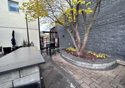 Whiskey Bend Courtyard