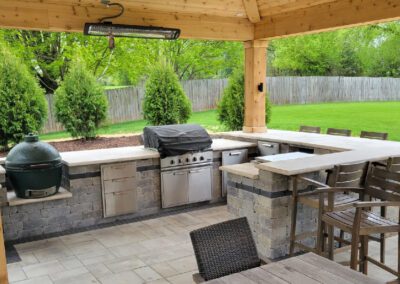 outdoor kitchen